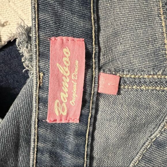 NEW Bamboo Deconstructed & Distressed High Rise Skinny Mom Jeans Juniors Size 1 - Picture 9 of 9